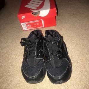 12c (kids) Nike Huarache Run (PS)